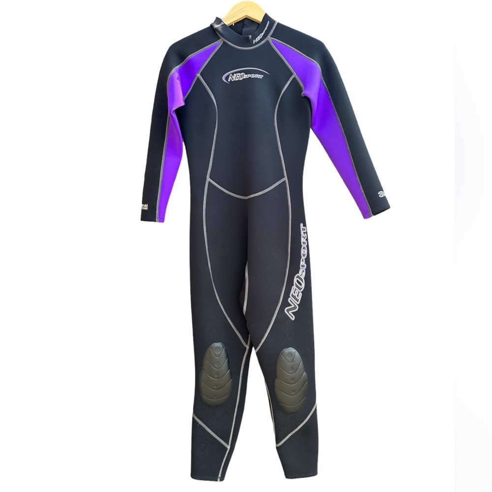 Neosport Womens Full Dive Wetsuit Sz 8 Surf Scuba Suit 3/2mm EUC Black Purple